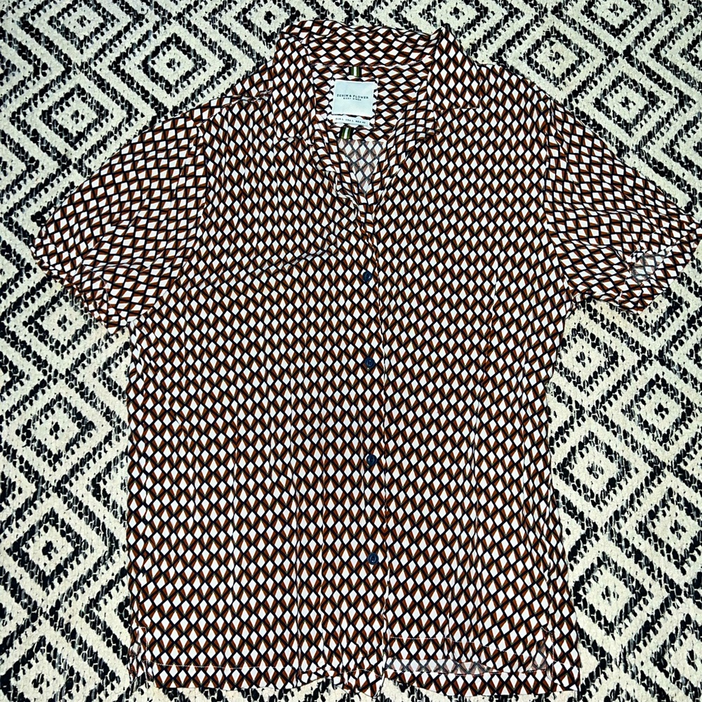 Men’s button up beach shirt